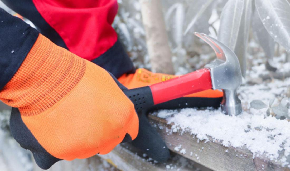 دستکش محافظ در برابر سرما